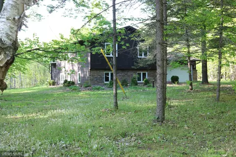 5663 W Birchview Rd, Grasston, MN 55030
