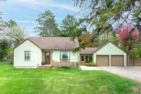 Exterior - 1415 S 6th St, Brainerd, MN 56401 photo 2 of 10