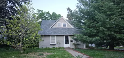 709 7th Ave S, Hopkins, MN 55343