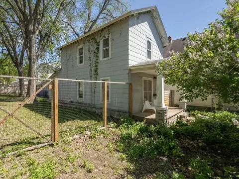 3033 14th Ave S, Minneapolis, MN 55407