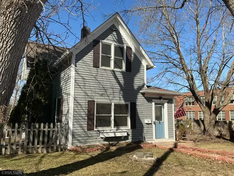 704 Mulberry St W, Stillwater, MN 55082