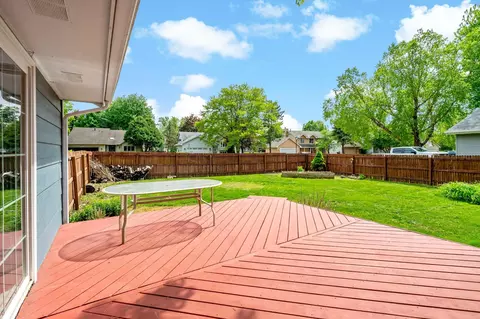 Exterior - 979 Pointe Way, Eagan, MN 55123 photo 3 of 10