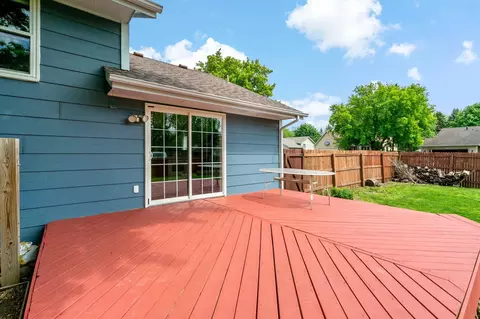 Exterior - 979 Pointe Way, Eagan, MN 55123 photo 10 of 10