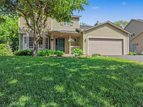 8373 Jorgensen Ave S, Cottage Grove, MN 55016