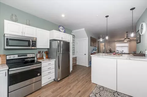 Kitchen - 830 E 2nd St, Duluth, MN 55805 photo 3 of 3