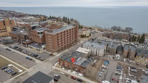 View/Area - 830 E 2nd St, Duluth, MN 55805 photo 3 of 3