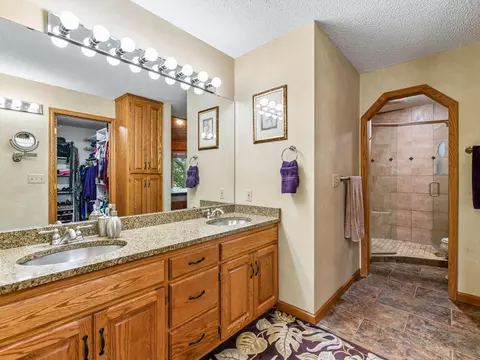Bath - 5321 Bartlett Blvd, Mound, MN 55364 photo 1 of 3