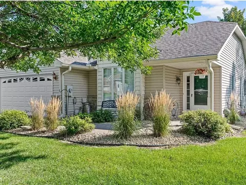 22383 Evergreen Cir, Forest Lake, MN 55025