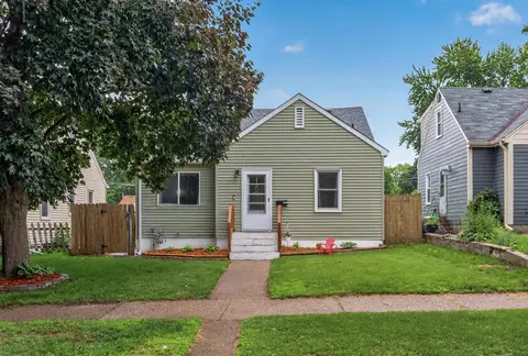 1843 Montana Ave E, Saint Paul, MN 55119