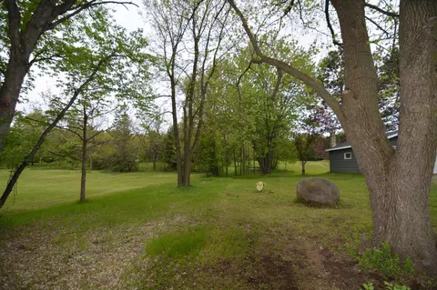 Exterior - 340 River Dr W, Milaca, MN 56353 photo 4 of 9