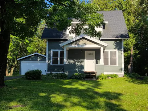 340 River Dr W, Milaca, MN 56353