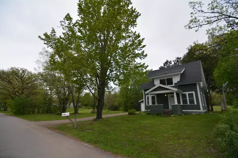 340 River Dr W, Milaca, MN 56353