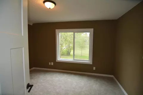 Bedroom - 340 River Dr W, Milaca, MN 56353 photo 3 of 10