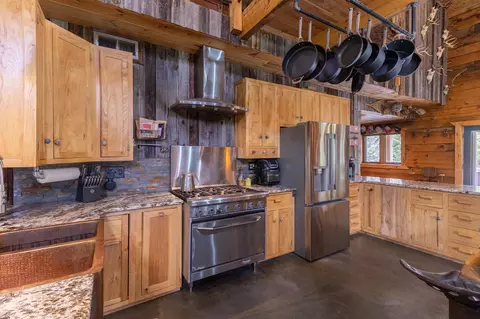 Kitchen - 55893 Dove Ln, Northome, MN 56661 photo 4 of 12