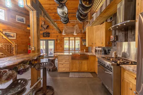 Kitchen - 55893 Dove Ln, Northome, MN 56661 photo 2 of 12