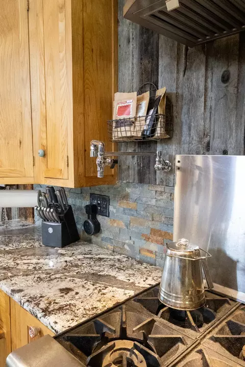 Kitchen - 55893 Dove Ln, Northome, MN 56661 photo 5 of 12