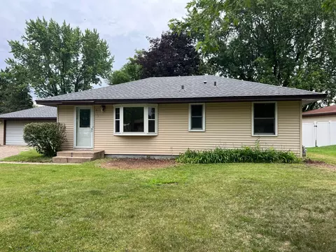 8499 Hilo Ln S, Cottage Grove, MN 55016