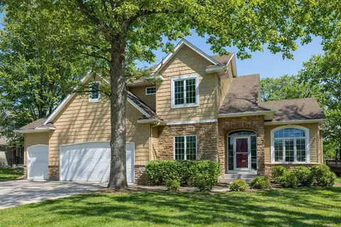 1255 Irvine Dr, Hanover, MN 55341