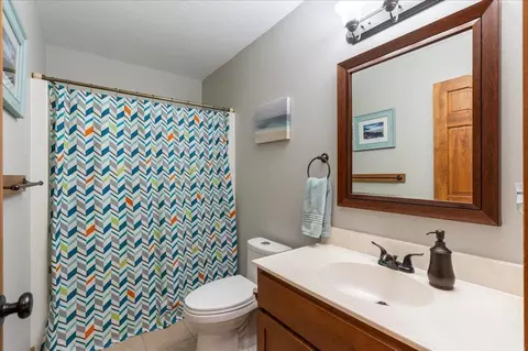 Bath - 15321 Shellisa Ln, Baxter, MN 56425 photo 1 of 4