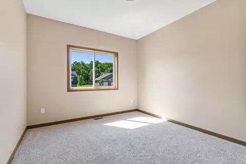 Bedroom - 2040 13th St NW, Faribault, MN 55021 photo 3 of 5