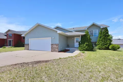 455 Elena Ln, Saint Joseph, MN 56374