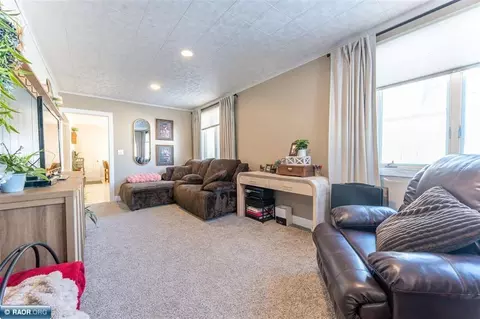 Living - 101 E Indiana Ave, Gilbert, MN 55741 photo 3 of 3