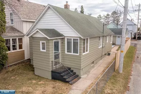 101 E Indiana Ave, Gilbert, MN 55741