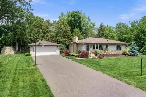 15620 2nd Ave N, Plymouth, MN 55447