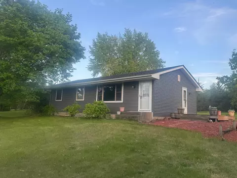 9894 Hall Ave NE, Monticello, MN 55362