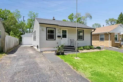 2924 Blackstone Ave, Saint Louis Park, MN 55416