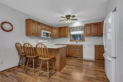Kitchen - 32878 Spunk Tree Cir, Avon, MN 56310 photo 1 of 3