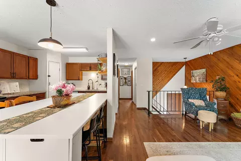 Entry Way - 4513 Scott Trl, Eagan, MN 55122 photo 1 of 1
