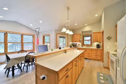 13784 Knollwood Dr, Baxter, MN 56425 photo 5