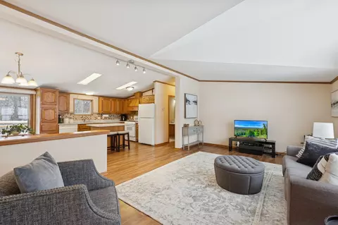 Living - 2207 Robin Ln, Buffalo, MN 55313 photo 1 of 3