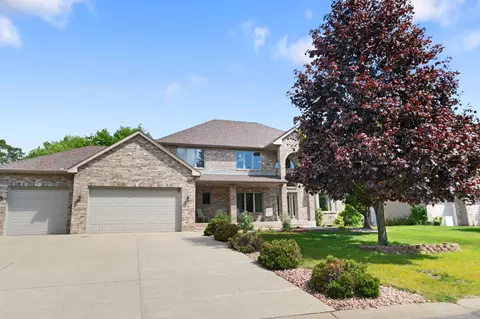 3612 104th Trl N, Brooklyn Park, MN 55443