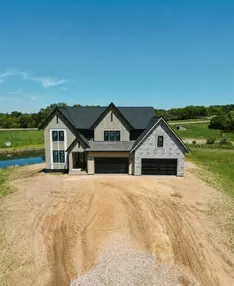 9781 Frontier Ln, Lakeville, MN 55044