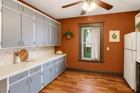Kitchen - 620 7th Ave N, Saint Cloud, MN 56303 photo 2 of 4