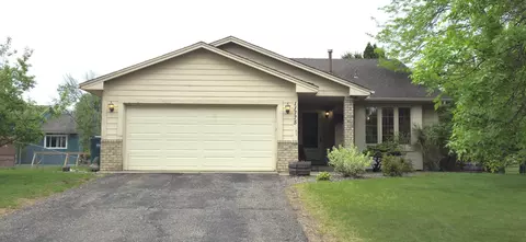 11775 Kerry St NW, Coon Rapids, MN 55433