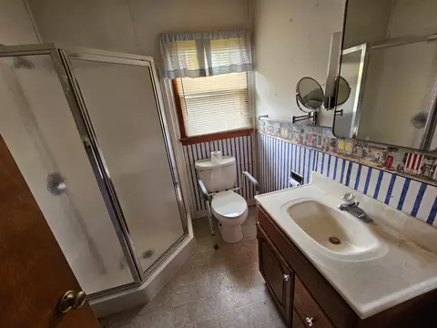 Bath - 515 1st St W, Hunter, ND 58048 photo 1 of 1