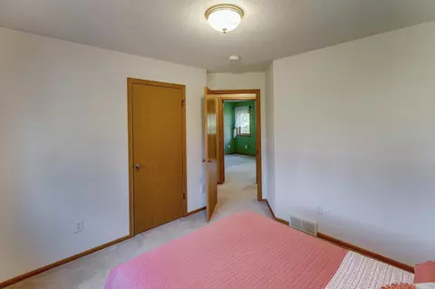 Bedroom - 11700 Forestview Dr, Baxter, MN 56425 photo 2 of 6