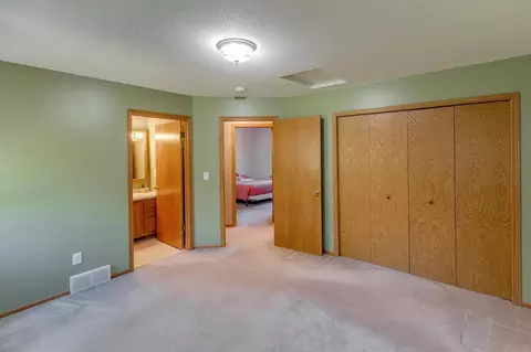 Bedroom - 11700 Forestview Dr, Baxter, MN 56425 photo 4 of 6