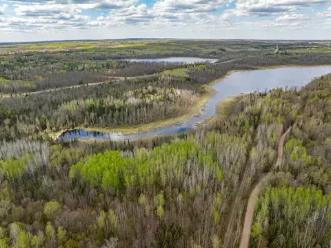 35020 E County Line Rd, Hill City, MN 55748