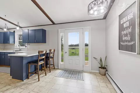 Entry Way - 11128 Johnson Rd, Chisholm, MN 55719 photo 5 of 6