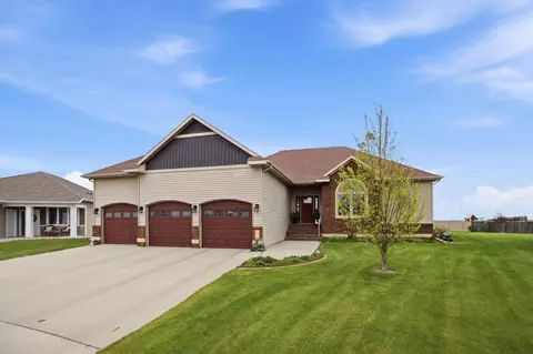 1210 6th Ave NE, Dilworth, MN 56529