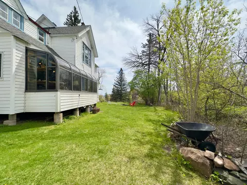 Exterior - 27 S 21st Ave E, Duluth, MN 55812 photo 20 of 23