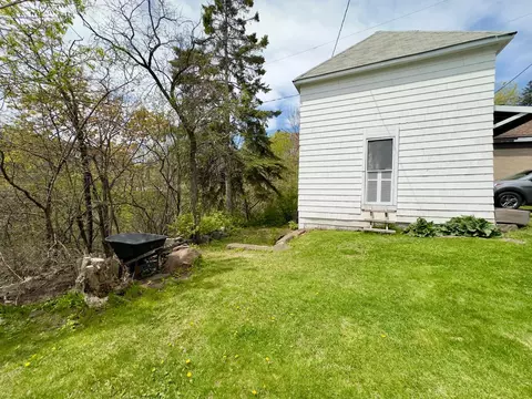 Exterior - 27 S 21st Ave E, Duluth, MN 55812 photo 18 of 23