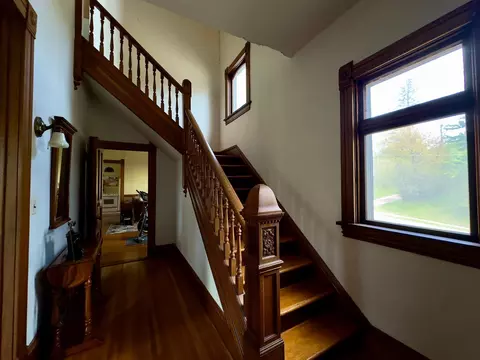 Entry Way - 27 S 21st Ave E, Duluth, MN 55812 photo 1 of 1