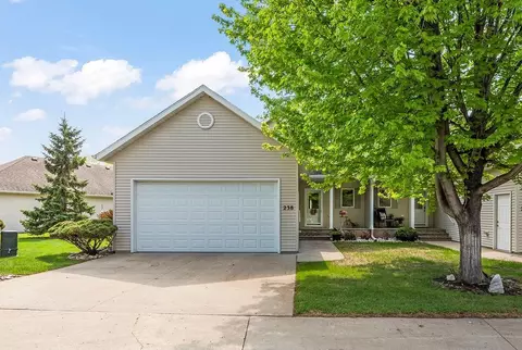 238 15th Ave N, Fargo, ND 58102