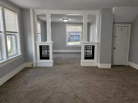 Living - 1310 Oak St, Brainerd, MN 56401 photo 2 of 2