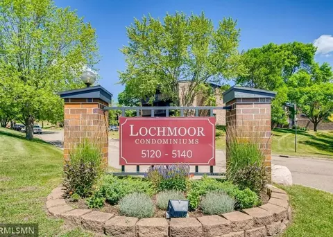 5140 W 102nd St #304, Bloomington, MN 55437
